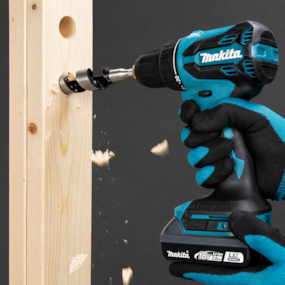 Parafusadeira/Furad. Imp. Makita C/Bat. 18V DHP490WV